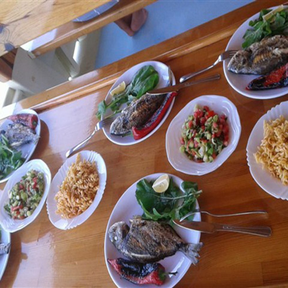 Bozburun Tekne Turu 7 Saat Yemekli