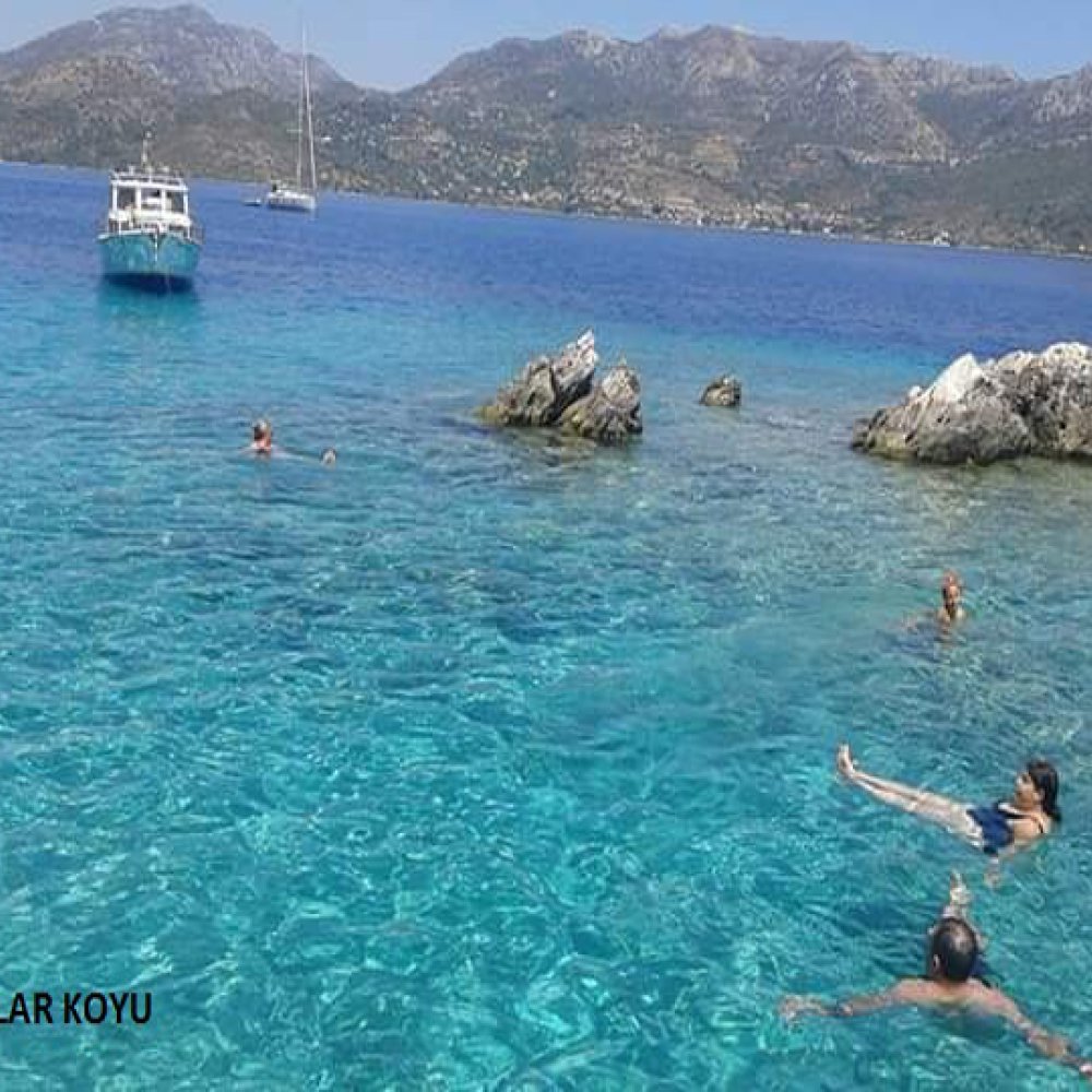 Bozburun Tekne Turu 7 Saat Yemekli