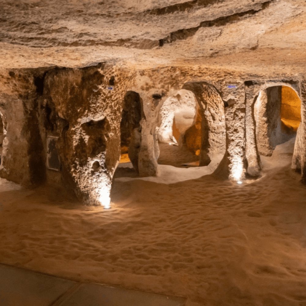 Derinkuyu Yeraltı Şehri Kapadokya