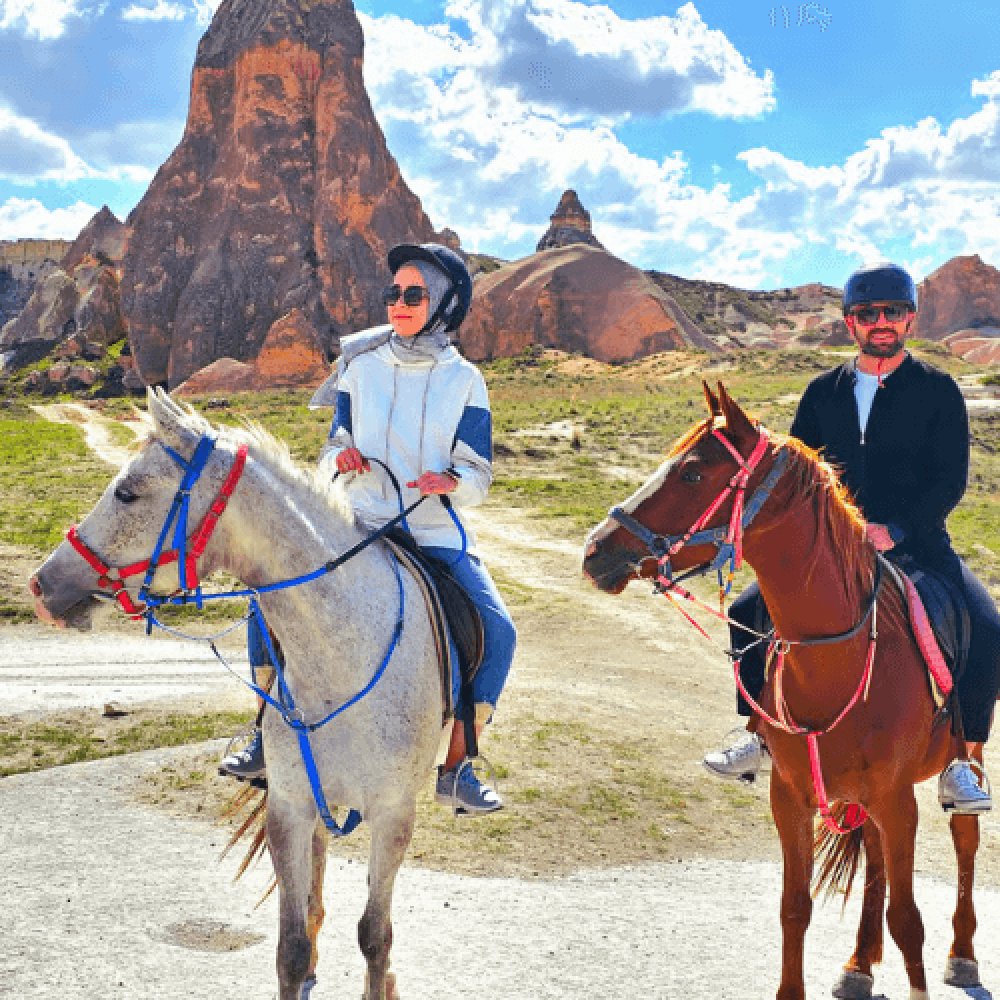 Kapadokya At Turu Fiyatları Göreme Aşk Vadisi