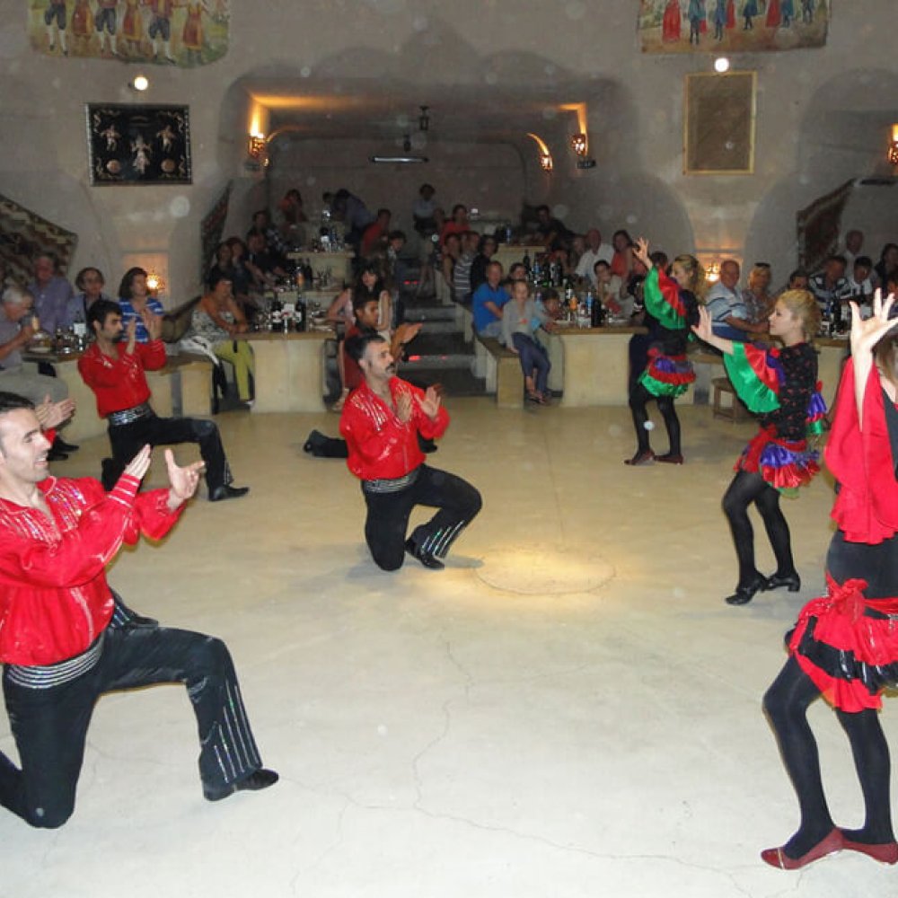 Kapadokya Yemekli Türk Gecesi