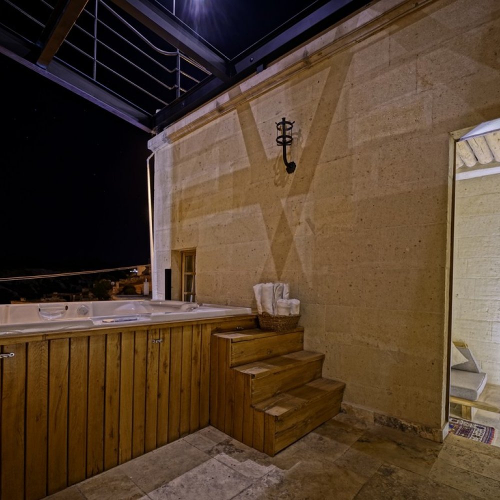 Kappadoks Cave Hotel Balkonlu Dublex Suite