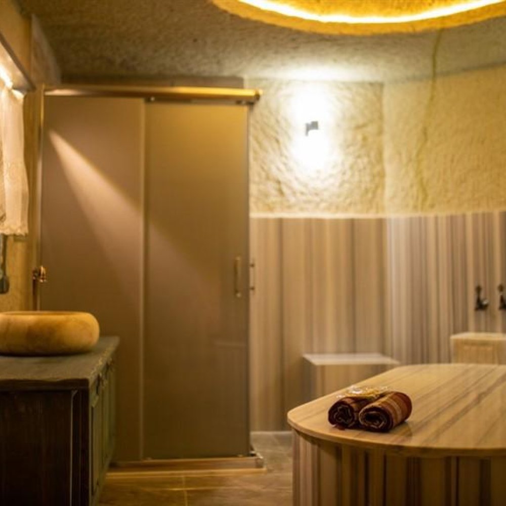 Pome Granate Cave Hotel