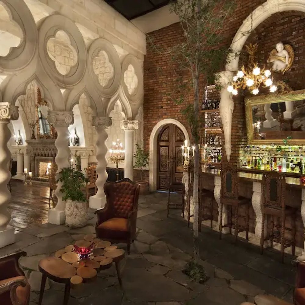 Sacred House Hotel