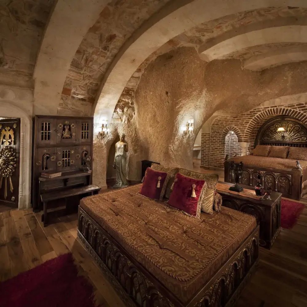 Sacred House Hotel