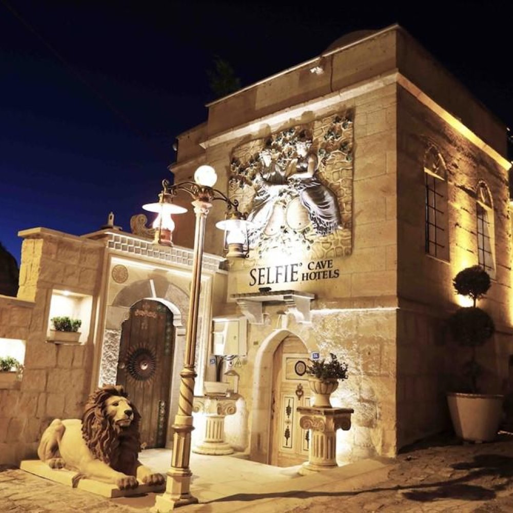 Selfie Cave Hotels Cappadocia