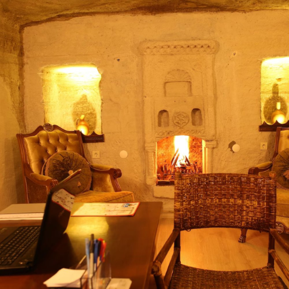 Unicorn Cave Hotel
