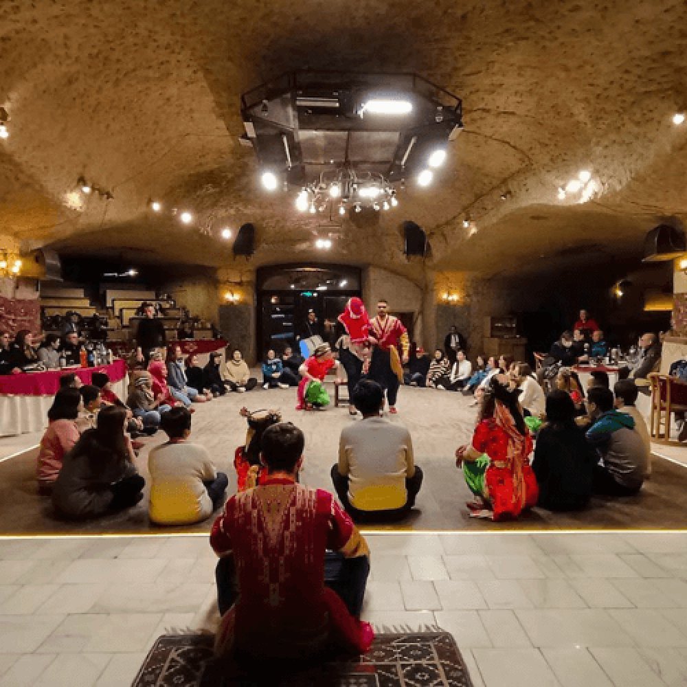 内夫谢希尔土耳其之夜