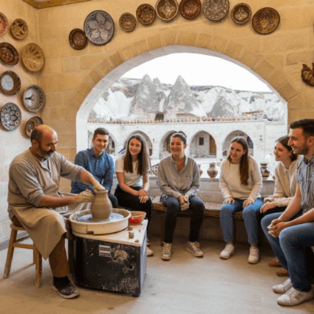 卡帕多奇亚混合之旅（红线与绿线最受欢迎景点）