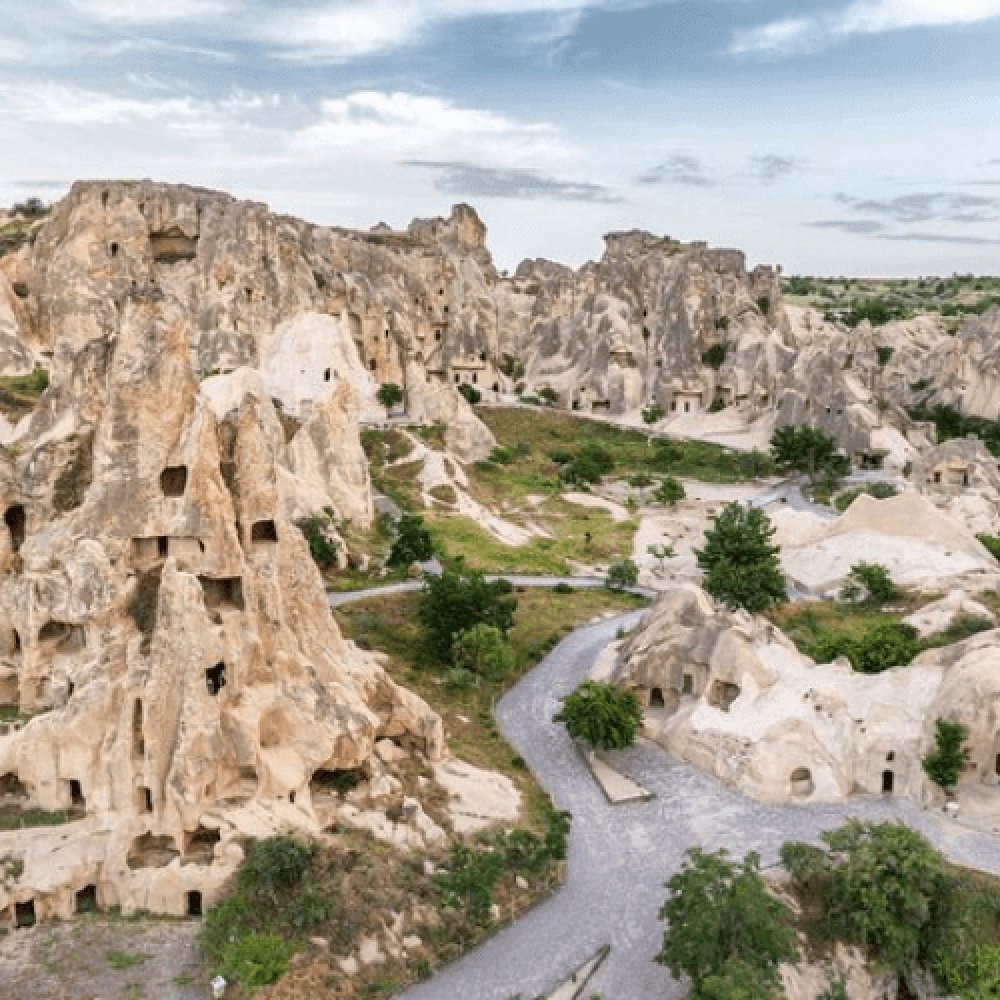 卡帕多奇亚混合之旅（红线与绿线最受欢迎景点）