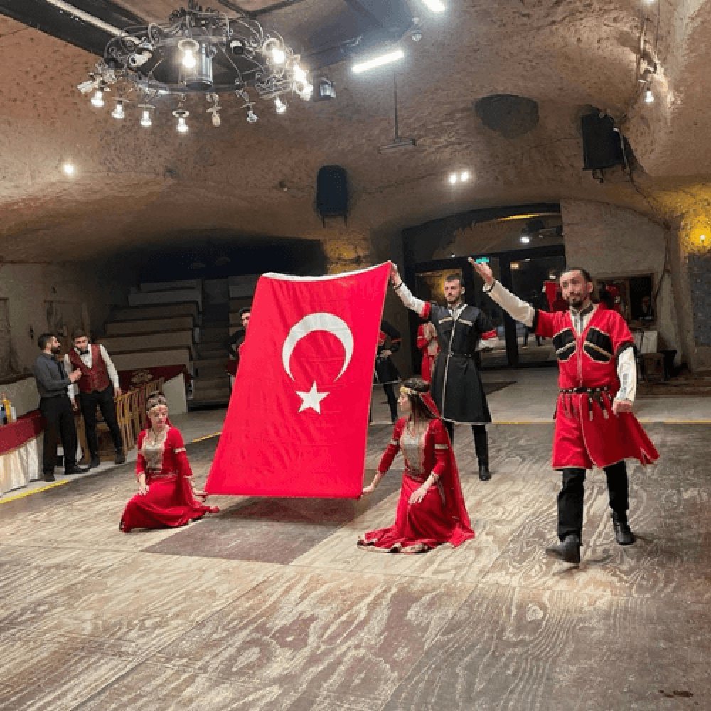 卡帕多奇亚的土耳其之夜