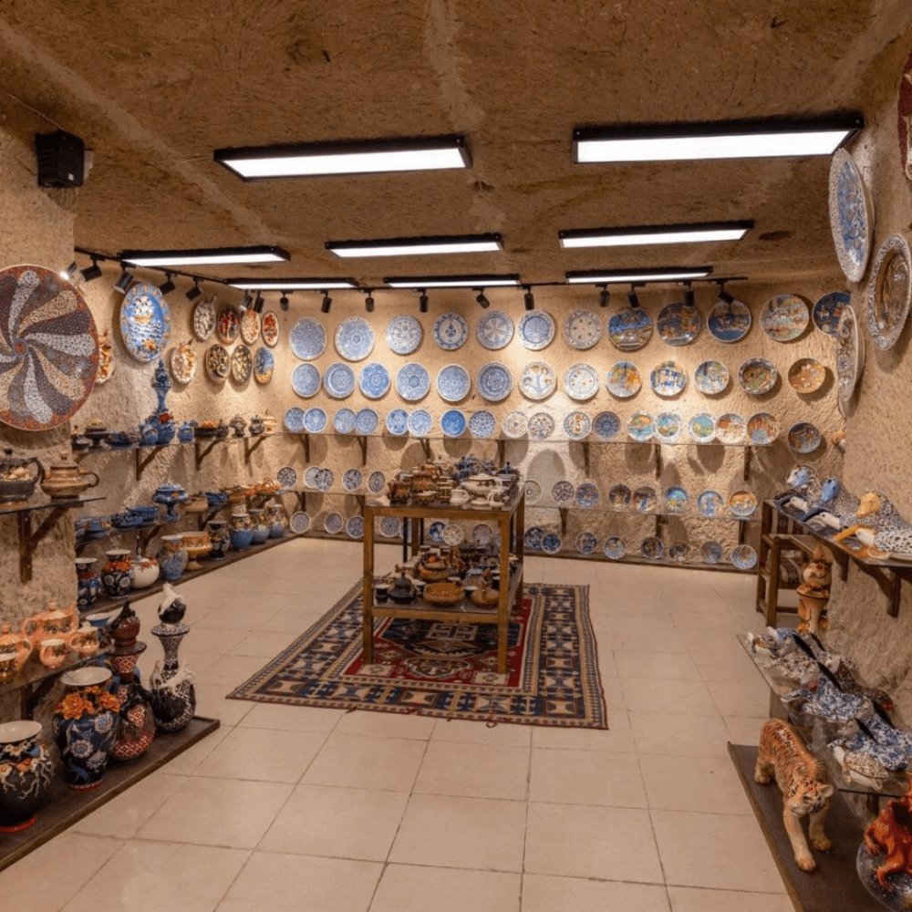 卡帕多奇亚红色之旅 7 小时