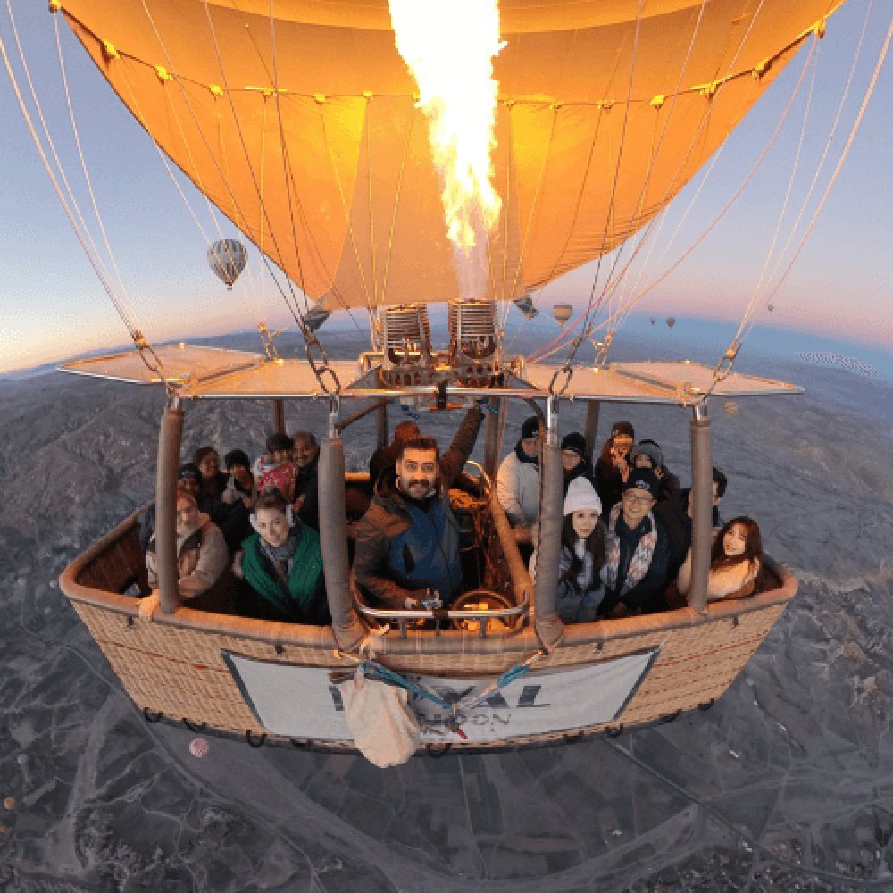 卡帕多奇亚超豪华热气球之旅