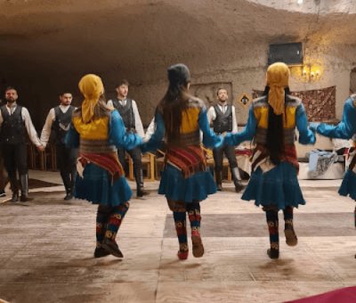 Halayhan Kaya Restaurant Türk Gecesi