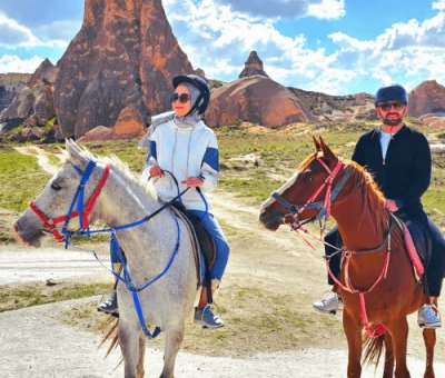 Kapadokya At Turu Fiyatları Göreme Aşk Vadisi
