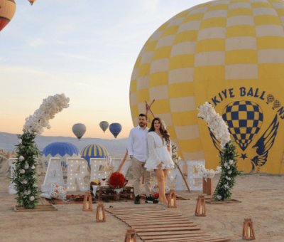 Kapadokya Gün Doğumunda Platinum Evlilik Teklifi
