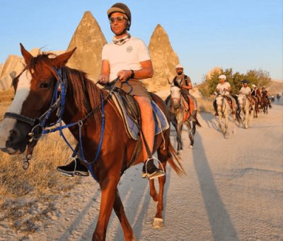 Kapadokya Güniçi At Turu 1 Saat