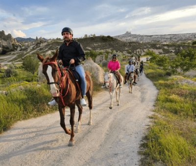 Kapadokya Güniçi At Turu 1 Saat