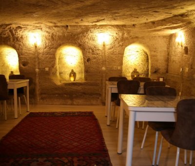 Unicorn Cave Hotel