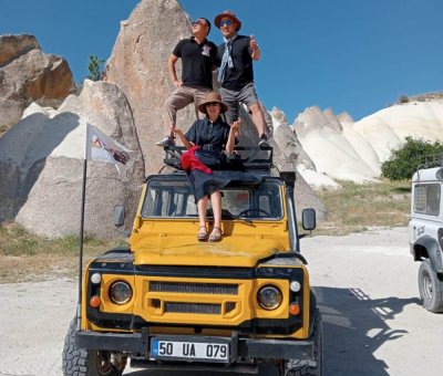 卡帕多奇亚吉普车探险之旅 2 小时