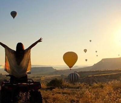 卡帕多奇亚热气球日出两小时 Atv 四轮摩托之旅