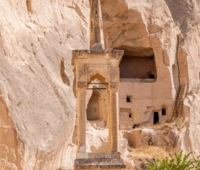 卡帕多奇亚红色之旅 7 小时