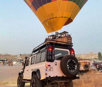 吉普车日出探险之旅（热气球相伴）2 小时