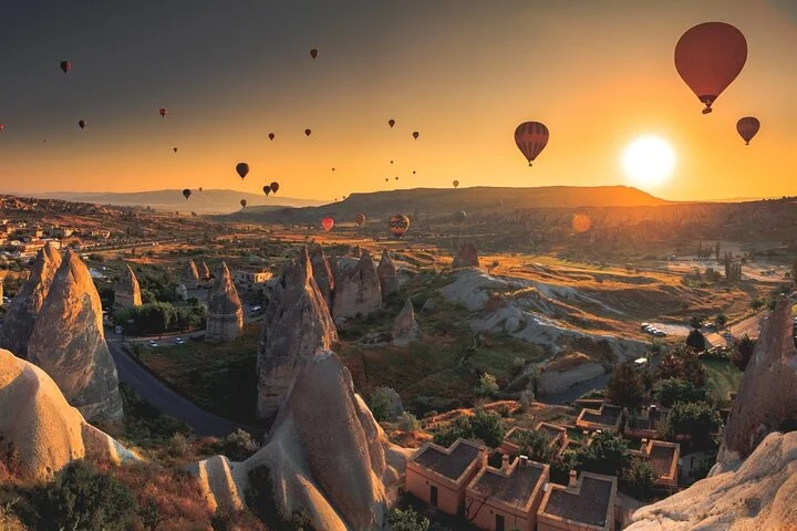 1 Day Package Tour with Hot Air Balloon Flight