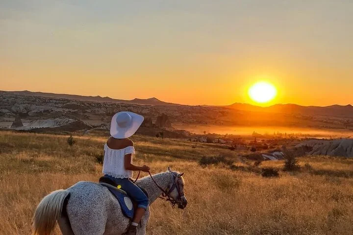 2 Hours Horseback Riding Tour Through the Valleys of Cappadocia
