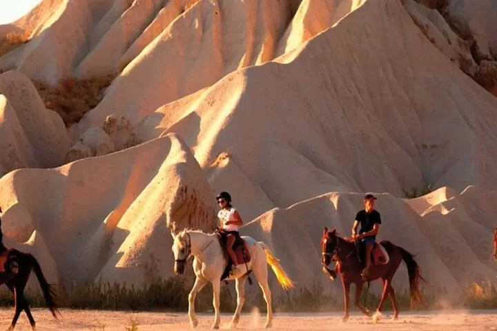2 Hours Horseback Riding Tour Through the Valleys of Cappadocia