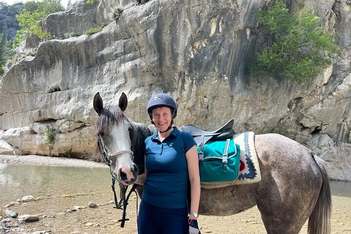 2 Hours Shared Horse Riding in Kemer Antalya All Level Riders