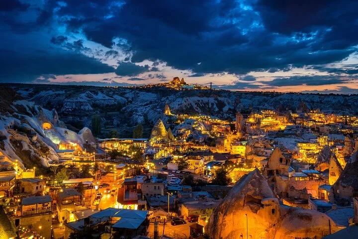 3 Days Cappadocia Tour from Istanbul with Cave Hotel and Balloon Ride