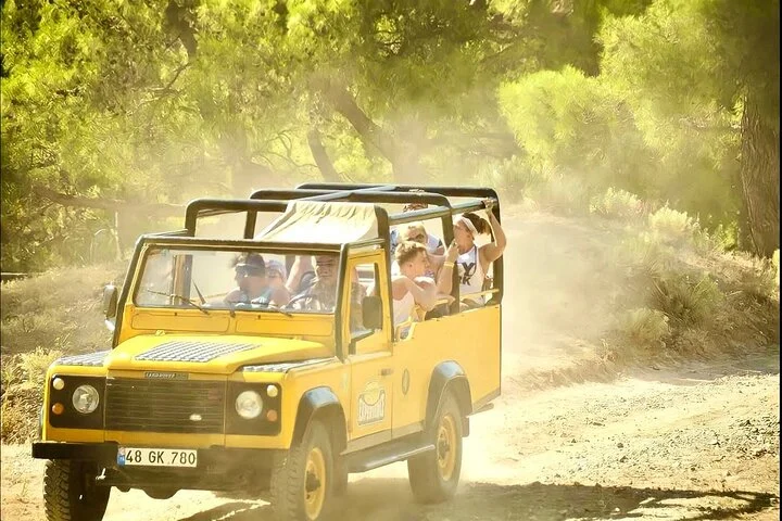 Alanya Jeep Safari with Off-Road, Lunch & Roundtrip Transfer