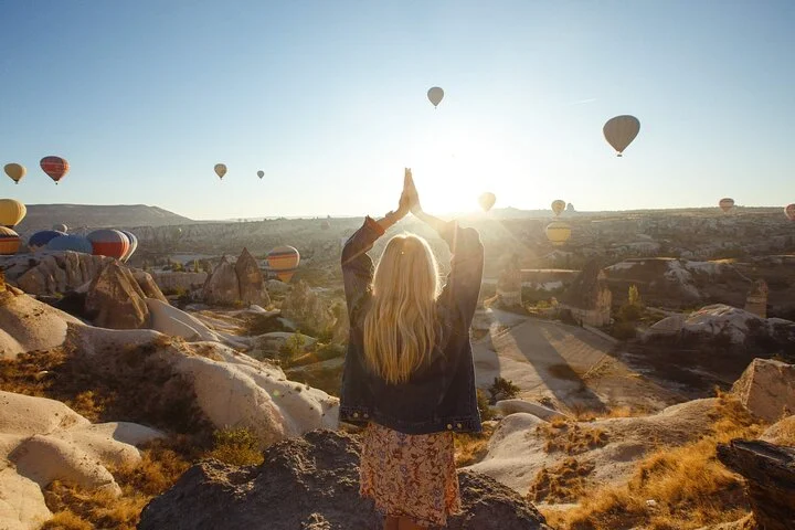 Balloon Watching Tour at Sunrise in Cappadocia