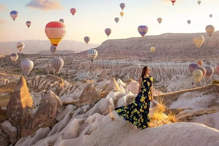 Balloon Watching Tour at Sunrise in Cappadocia