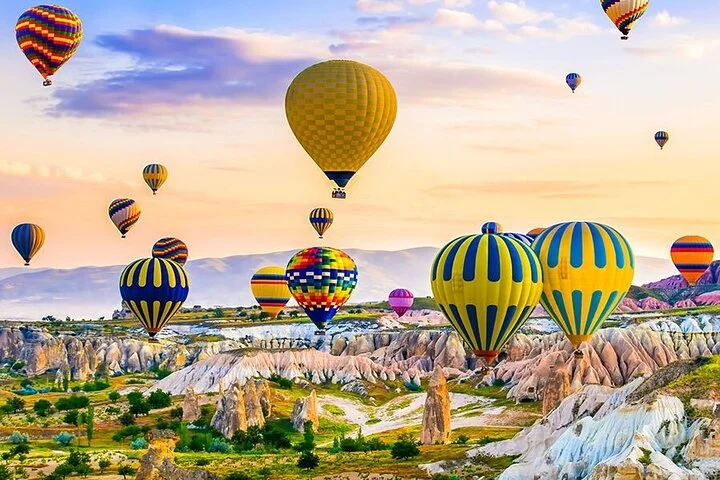 Balloon Watching Tour in Cappadocia with Hotel Pick-Up & Drop-Off