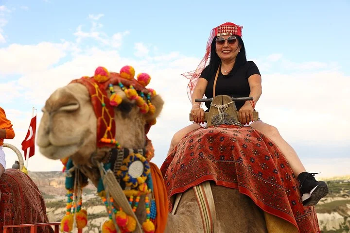 Camel Safari (payment for 1 camel) (1 or 2 people for 1 camel)