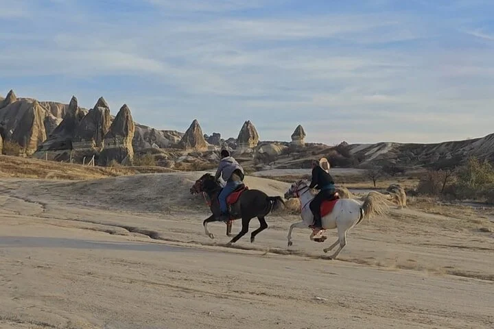 Cappadocia 2 Hours Galloping Horse Riding Tour