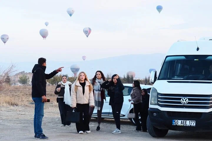Cappadocia Balloon Watching Experience at Sunrise