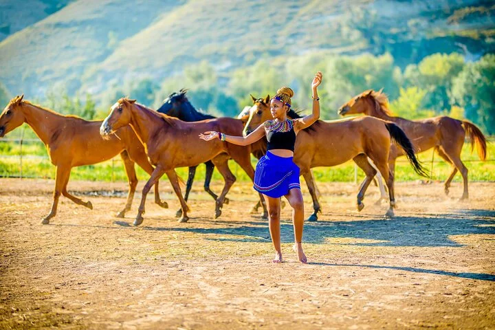 Cappadocia Dreamscapes: Tailored Shoots by Zerders Photography