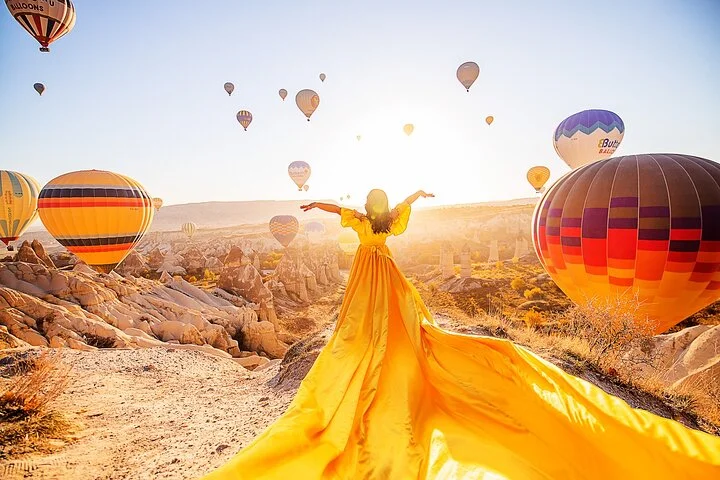 Cappadocia Dreamscapes: Tailored Shoots by Zerders Photography