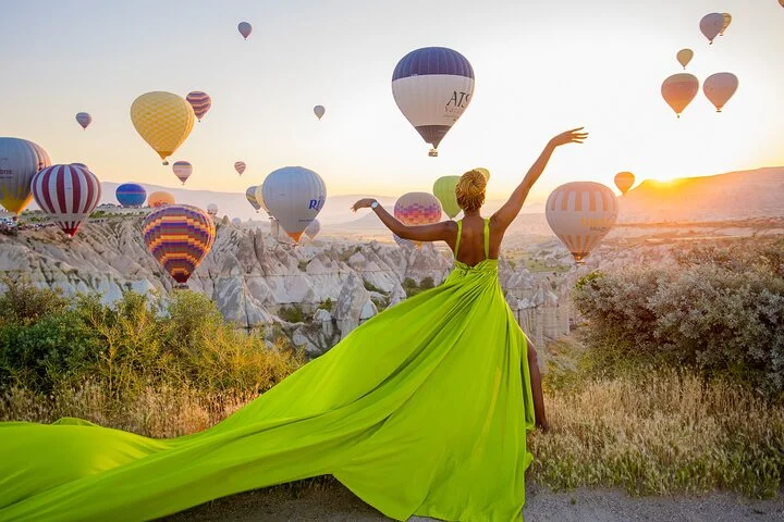 Cappadocia Dreamscapes: Tailored Shoots by Zerders Photography