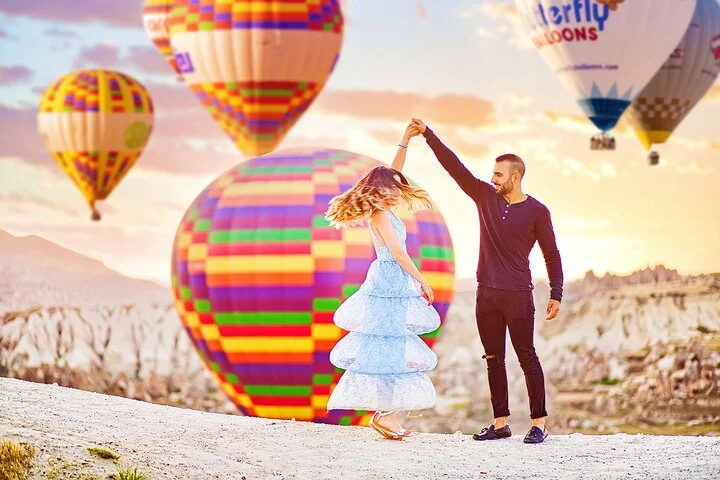 Cappadocia Dreamscapes: Tailored Shoots by Zerders Photography