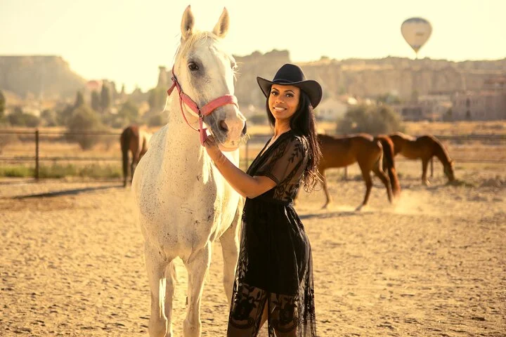 Cappadocia Flying Dress Photoshoot – All-Inclusive