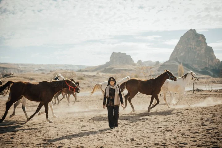Cappadocia Flying Dress Photoshoot – All-Inclusive