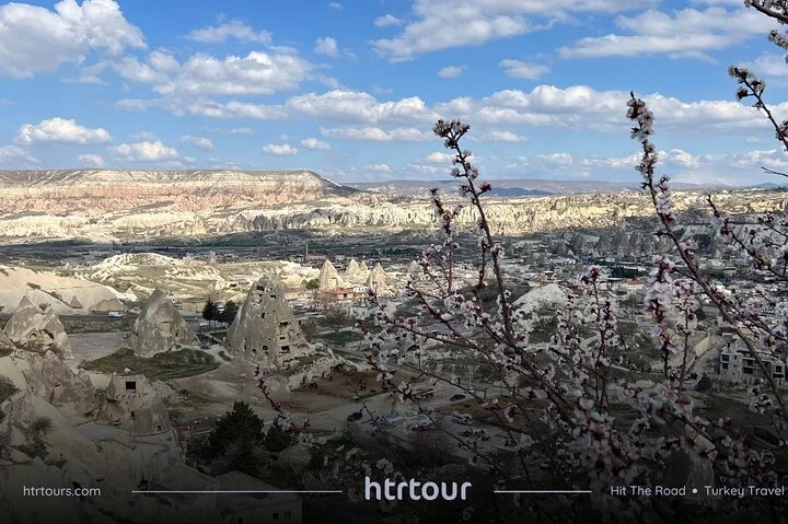 Cappadocia Highlights Tour with 1-Night Stay in a Cave Hotel
