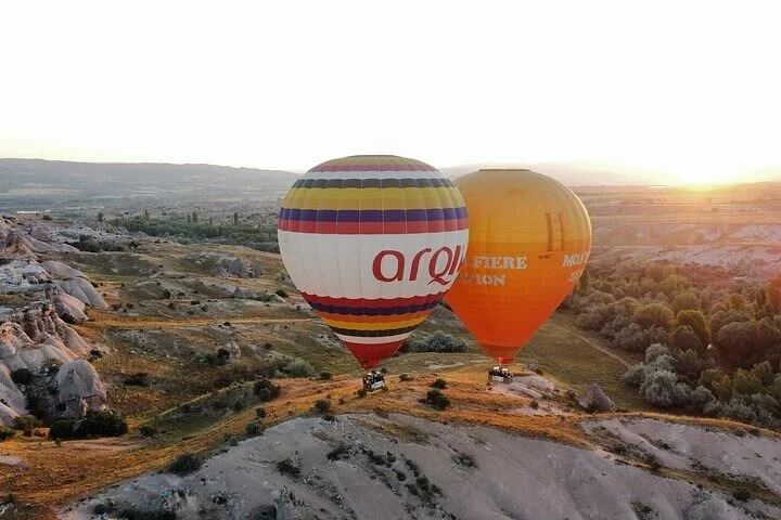 Cappadocia Hot Air Balloon 1 of 4 Valleys