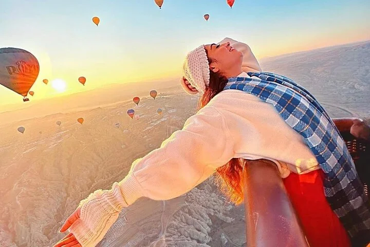 Cappadocia Hot Air Balloon Flight and Rainbow Balloons