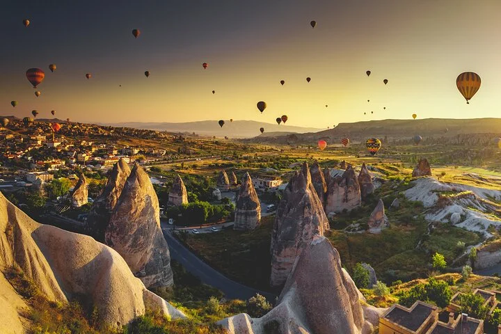 Cappadocia Hot Air Balloon with Small Group City Tour