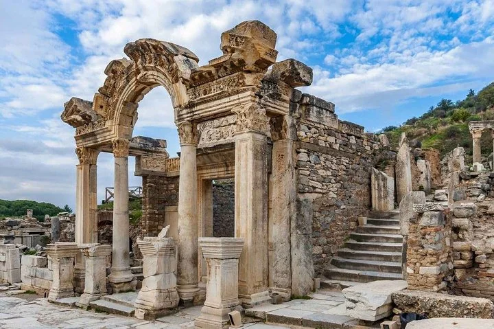 Cappadocia & Istanbul Trip Package with Balloon Ride Option